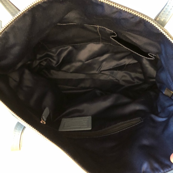 Coach Laura Signature Tote - Picture 3 of 5